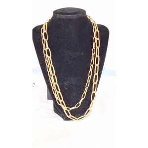 A Gold Tone Women's Necklace Layered Paper Clip Links Elegant Office Siren